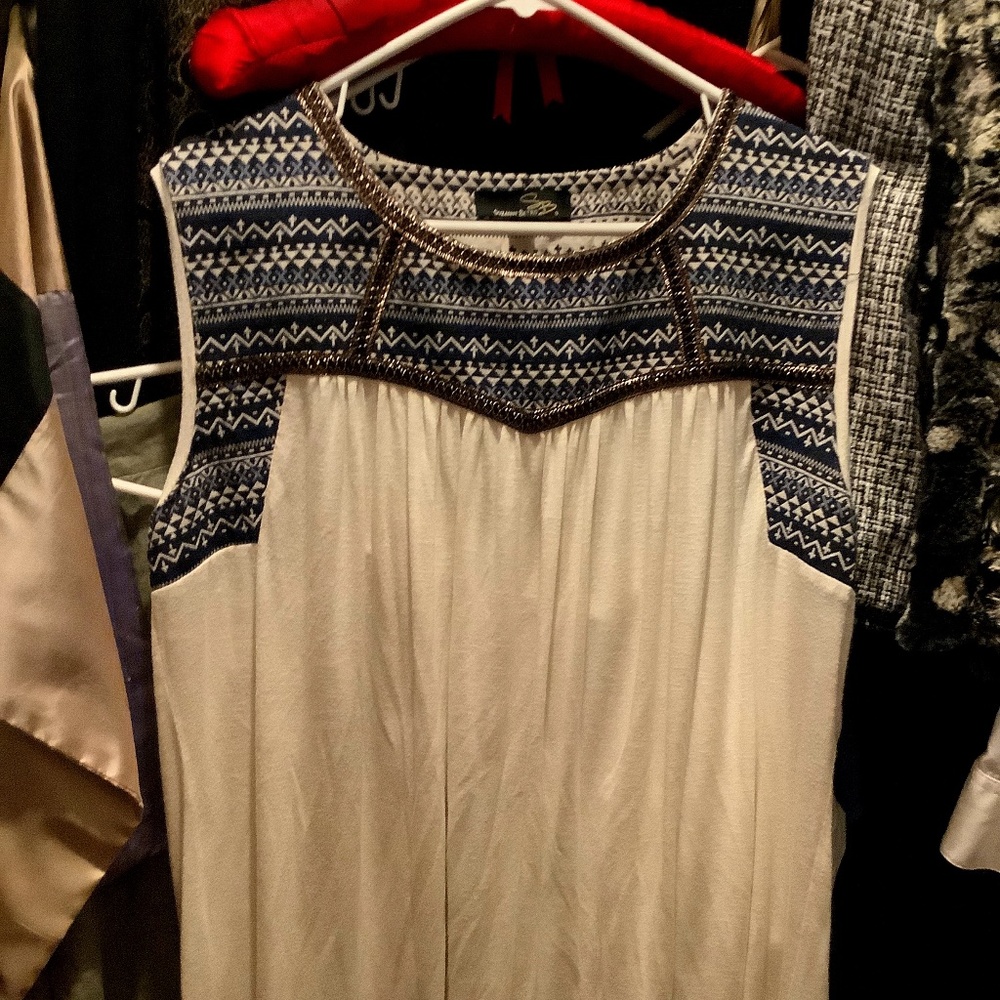 Cute sleeveless rayon blend tunic top